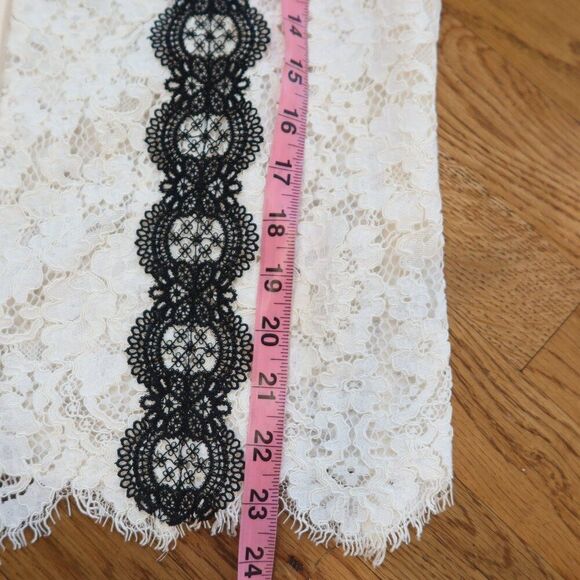 Alexis floral Lace Blouse White black button Romantic Chic Designer formal Larg - Picture 11 of 12